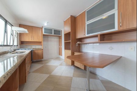 Apartamento à venda com 147m², 3 quartos e 2 vagasCozinha