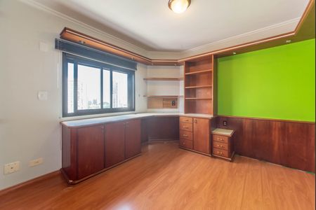 Apartamento à venda com 147m², 3 quartos e 2 vagasQuarto 2