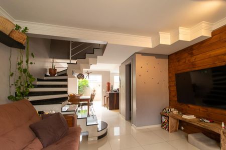 Casa de condomínio para alugar com 158m², 4 quartos e 2 vagas Casa de condomínio para alugar com 158m², 4 quartos e 2 vagasSala