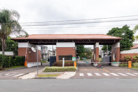Casa de condomínio para alugar com 158m², 4 quartos e 2 vagas Casa de condomínio para alugar com 158m², 4 quartos e 2 vagasFachado do condomínio