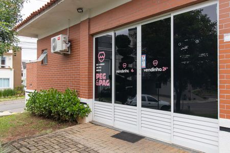 Casa de condomínio para alugar com 158m², 4 quartos e 2 vagas Casa de condomínio para alugar com 158m², 4 quartos e 2 vagasÁrea comum