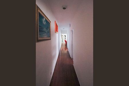 Casa para alugar com 125m², 3 quartos e sem vaga Casa para alugar com 125m², 3 quartos e sem vagaCorredor