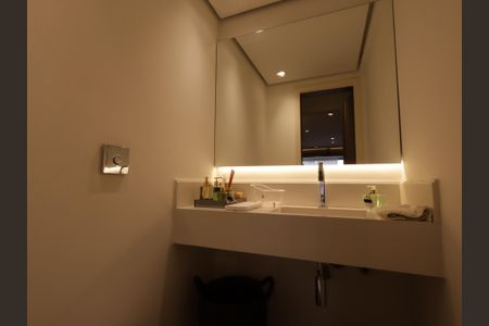 Apartamento à venda com 140m², 3 quartos e 4 vagasLavabo