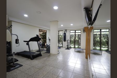 Apartamento à venda com 140m², 3 quartos e 4 vagasÁrea comum - Academia