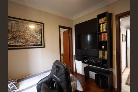 Apartamento à venda com 140m², 3 quartos e 4 vagasSuíte 2