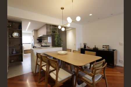 Apartamento à venda com 140m², 3 quartos e 4 vagasSala de Jantar