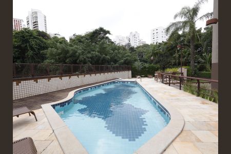 Apartamento à venda com 140m², 3 quartos e 4 vagasÁrea comum - Piscina