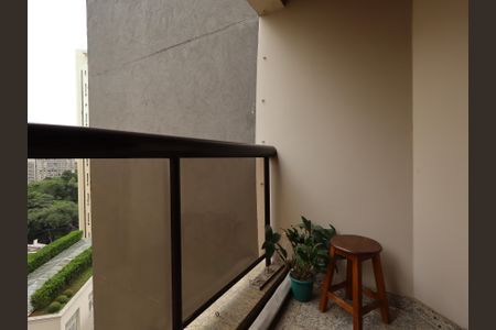 Apartamento à venda com 140m², 3 quartos e 4 vagasVaranda da Suíte