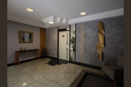 Apartamento à venda com 140m², 3 quartos e 4 vagasHall social