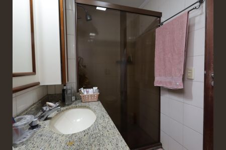 Apartamento à venda com 140m², 3 quartos e 4 vagasBanheiro da Suíte 3