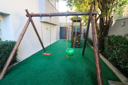 Apartamento à venda com 61m², 2 quartos e 1 vagaÁrea comum - Playground