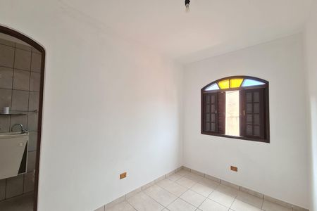 Casa à venda com 120m², 4 quartos e 2 vagasSuíte 1