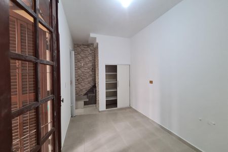 Casa à venda com 120m², 4 quartos e 2 vagasQuarto