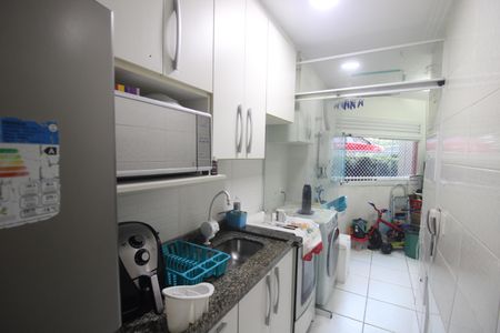 Apartamento à venda com 54m², 2 quartos e 1 vagaCozinha