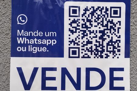 Apartamento à venda com 54m², 2 quartos e 1 vaga Apartamento à venda com 54m², 2 quartos e 1 vagaFachada