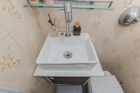 Apartamento à venda com 65m², 2 quartos e 1 vagaBanheiro 2