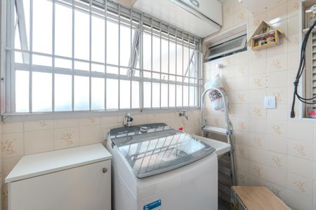 Apartamento à venda com 65m², 2 quartos e 1 vagaÁrea de Serviço