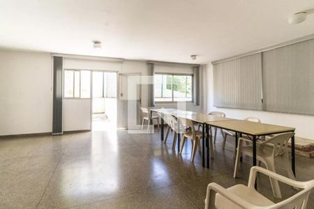 Apartamento à venda com 65m², 2 quartos e 1 vagaÁrea comum - Salão de festas