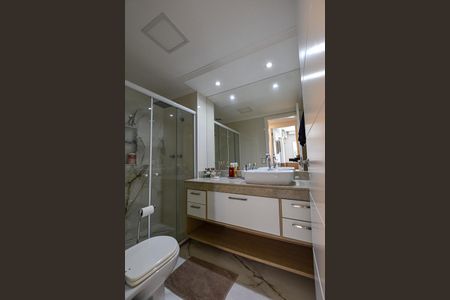 Apartamento à venda com 115m², 2 quartos e 2 vagasBanheiro