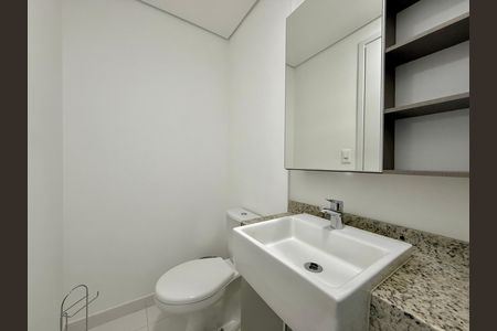 Studio para alugar com 28m², 1 quarto e sem vaga Studio para alugar com 28m², 1 quarto e sem vagaBanheiro