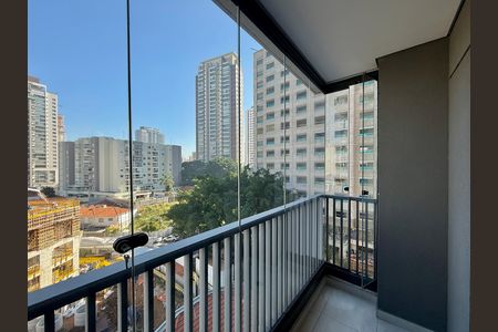 Studio para alugar com 28m², 1 quarto e sem vaga Studio para alugar com 28m², 1 quarto e sem vagaSacada do Studio