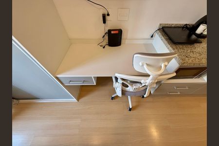 Studio para alugar com 28m², 1 quarto e sem vaga Studio para alugar com 28m², 1 quarto e sem vagaStudio