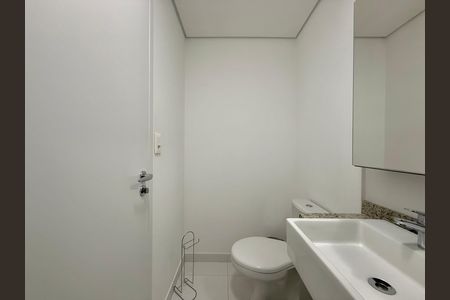 Studio para alugar com 28m², 1 quarto e sem vaga Studio para alugar com 28m², 1 quarto e sem vagaBanheiro