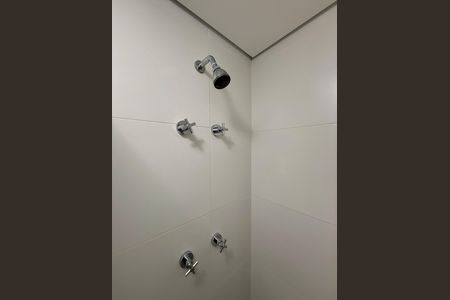 Studio para alugar com 28m², 1 quarto e sem vaga Studio para alugar com 28m², 1 quarto e sem vagaBanheiro