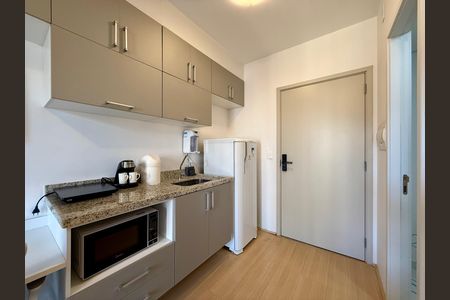 Studio para alugar com 28m², 1 quarto e sem vaga Studio para alugar com 28m², 1 quarto e sem vagaCozinha