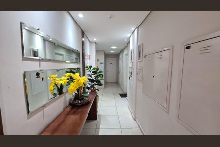 Apartamento à venda com 66m², 2 quartos e 1 vagaÁrea comum - Hall social