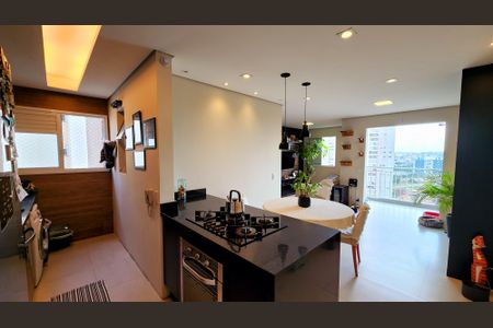 Apartamento à venda com 66m², 2 quartos e 1 vagaSala