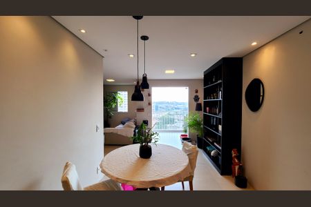 Apartamento à venda com 66m², 2 quartos e 1 vagaSala