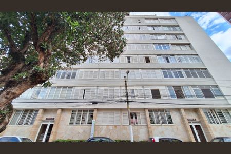 Apartamento à venda com 120m², 3 quartos e 1 vagaFachada