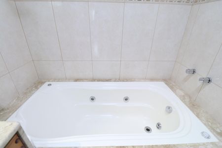 Apartamento à venda com 120m², 3 quartos e 1 vagaBanheiro