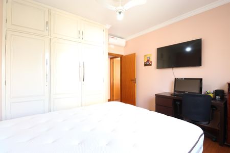 Apartamento à venda com 120m², 3 quartos e 1 vagaQuarto 2