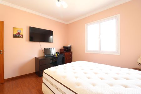 Apartamento à venda com 120m², 3 quartos e 1 vagaQuarto 2