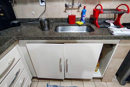 Casa de condomínio à venda com 233m², 5 quartos e 2 vagascozinha