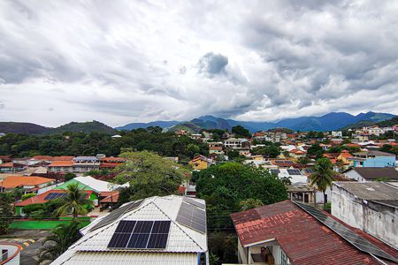 Casa de condomínio à venda com 233m², 5 quartos e 2 vagasvista