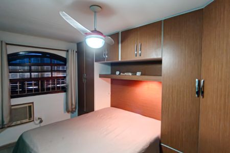 Casa de condomínio à venda com 233m², 5 quartos e 2 vagasquarto 3