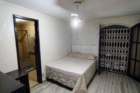 Casa de condomínio à venda com 233m², 5 quartos e 2 vagasquarto 2 suite
