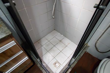 Casa de condomínio à venda com 233m², 5 quartos e 2 vagasbanheiro social