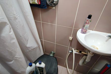 Casa de condomínio à venda com 233m², 5 quartos e 2 vagasbanheiro de serviço