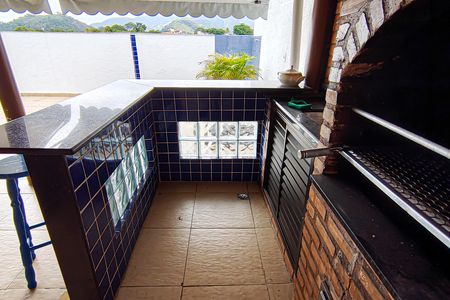 Casa de condomínio à venda com 233m², 5 quartos e 2 vagasarea de lazer