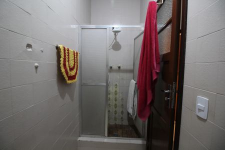 Casa à venda com 260m², 5 quartos e 3 vagasBanheiro Social