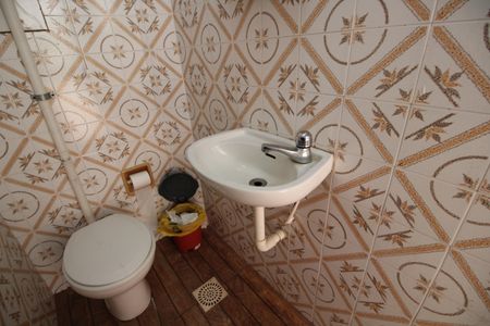 Casa à venda com 260m², 5 quartos e 3 vagasBanheiro de Serviço