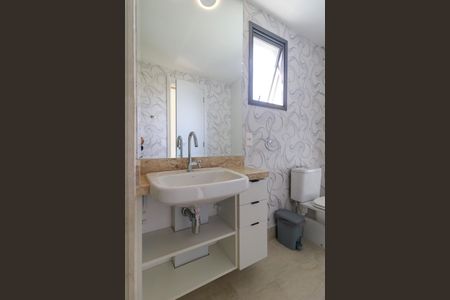 Studio para alugar com 25m², 0 quarto e sem vaga Studio para alugar com 25m², 0 quarto e sem vagaBanheiro