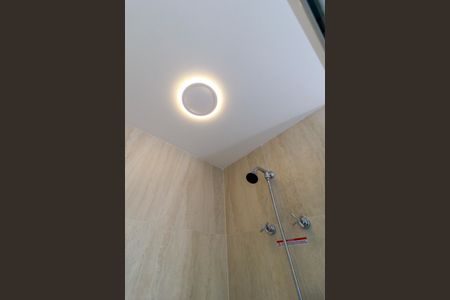 Studio para alugar com 25m², 0 quarto e sem vaga Studio para alugar com 25m², 0 quarto e sem vagaBanheiro