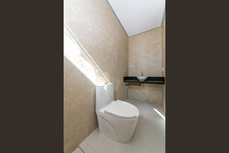 Apartamento à venda com 197m², 3 quartos e 2 vagasBanheiro da Suíte 2