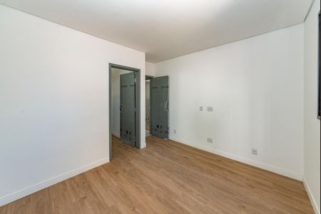 Apartamento à venda com 197m², 3 quartos e 2 vagasSuíte 1