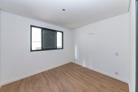 Apartamento à venda com 189m², 3 quartos e 2 vagasSuíte 1